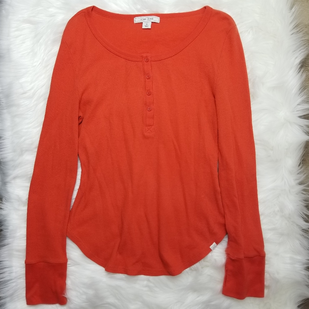🌻Adam Levine Long sleeve knit top Size M